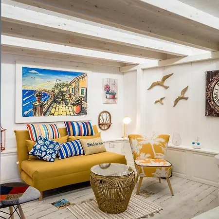 La Casa Di Nonna Piera Giardini-Naxos