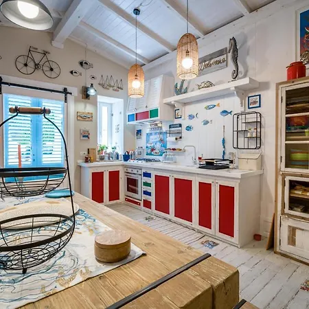 La Casa Di Nonna Piera Affittacamere Giardini Naxos