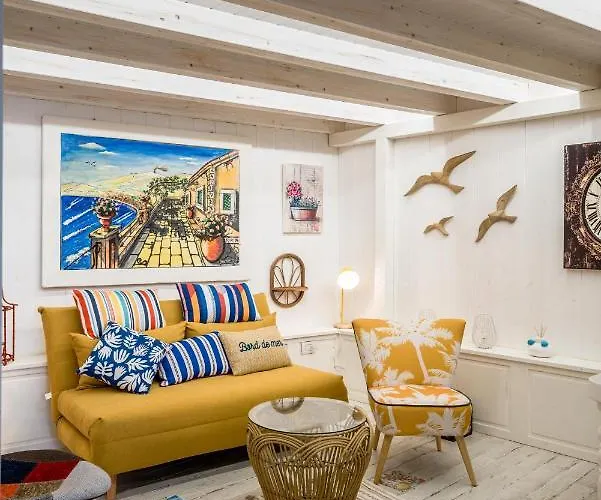 La Casa Di Nonna Piera Giardini Naxos